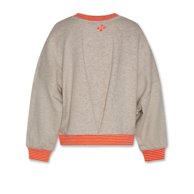 lys sweater square  000902 - oatmeal