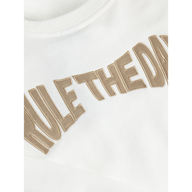 Sweater Wavy Lines White/1103/Cloud