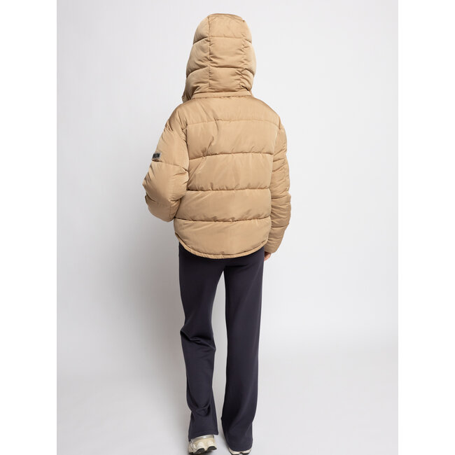 10sixteen padded jacket 23 SAND STORM