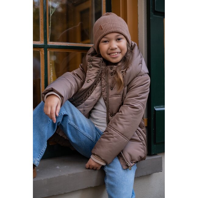 Aukje Flo girls short puffer hooded jacket 470 Choco