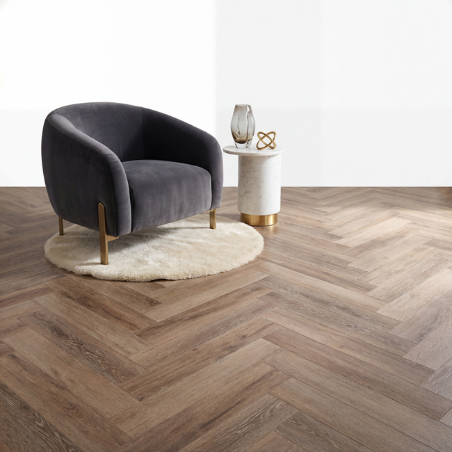yarenza. Lux Tenebrae Hongaarse Punt Dark Oak Plak PVC
