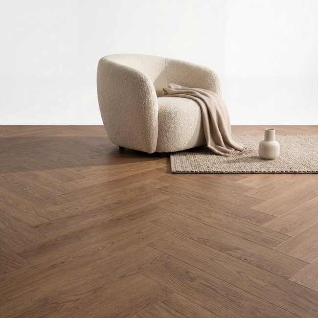 yarenza. Reverie Herringbone Natural Oak Click PVC
