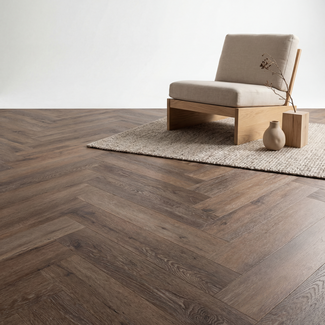 yarenza. Lux Tenebrae Visgraat Dark Oak Plak PVC