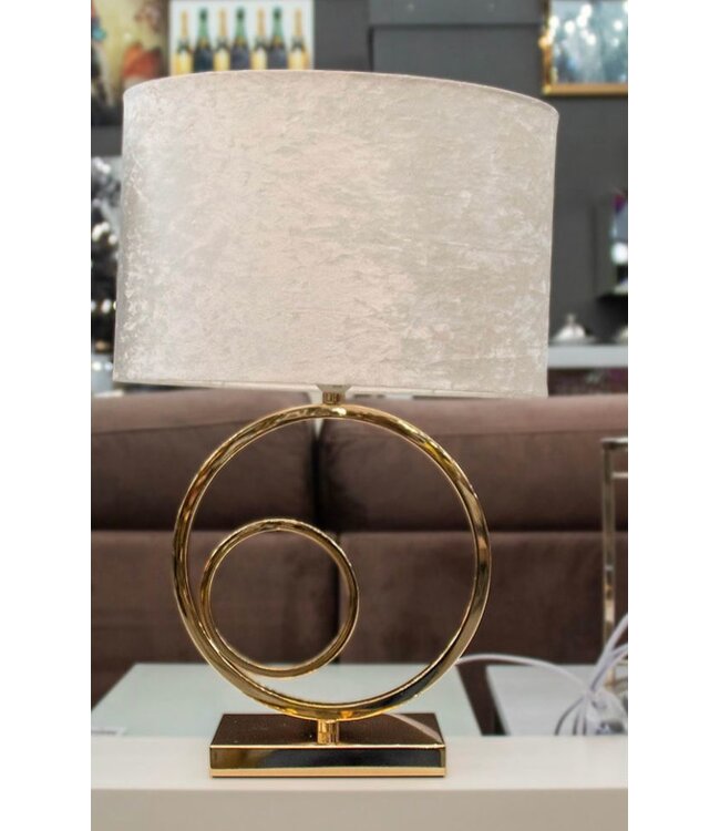 Ringlampe mit Schirm