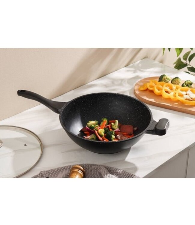 Royality line Wokpan 28cm 3,7 liter