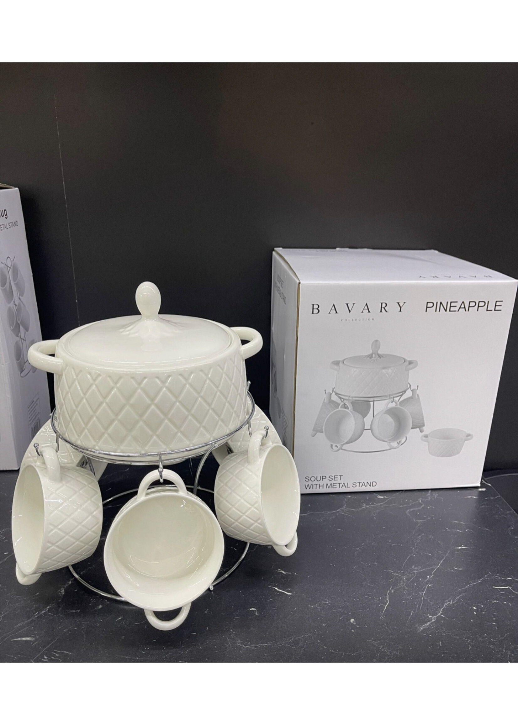 Service à soupe 8 pièces avec support.