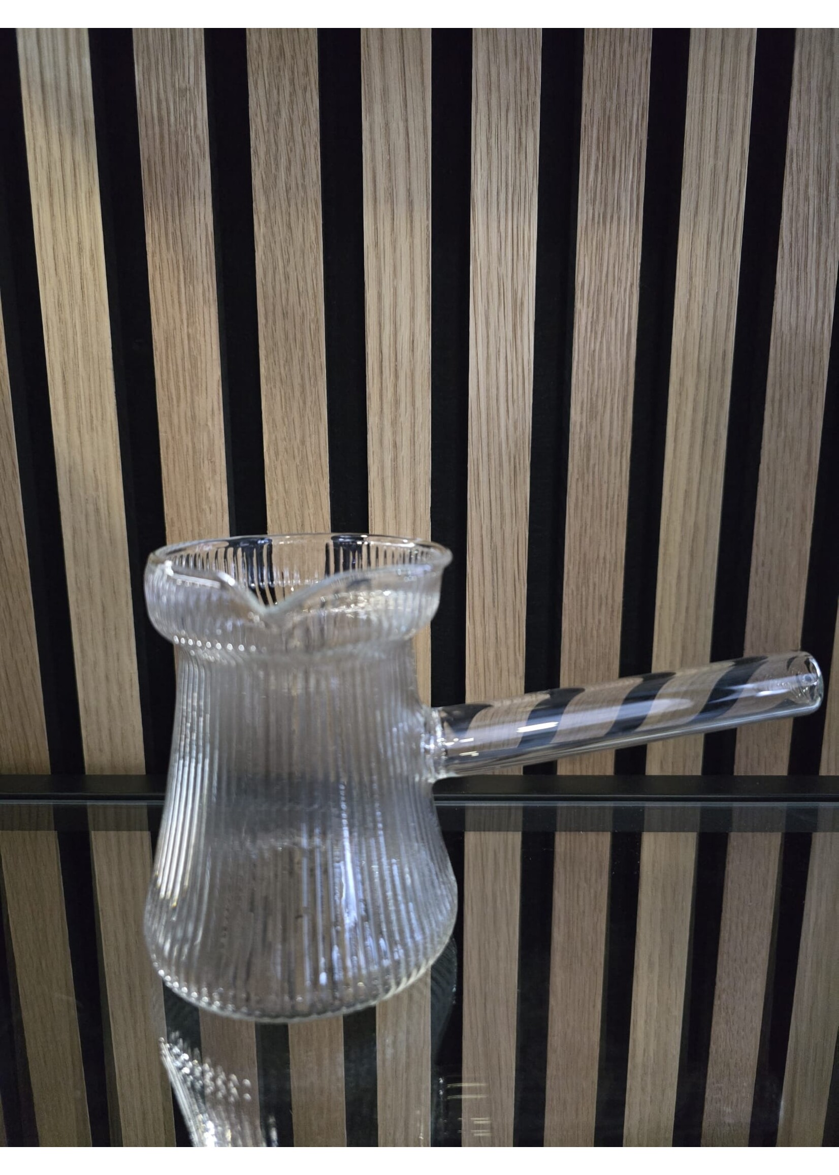 Glas-Cezve 500 ml – hitzebeständiges Cezve mit elegantem Rippel-Design