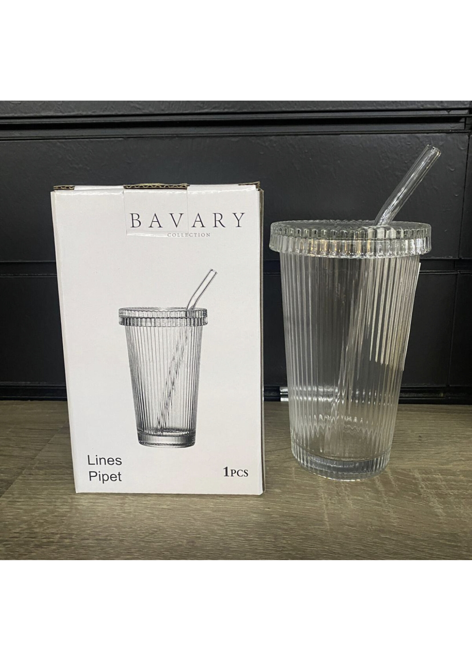 Bavary Glas met glazen rietje en deksel