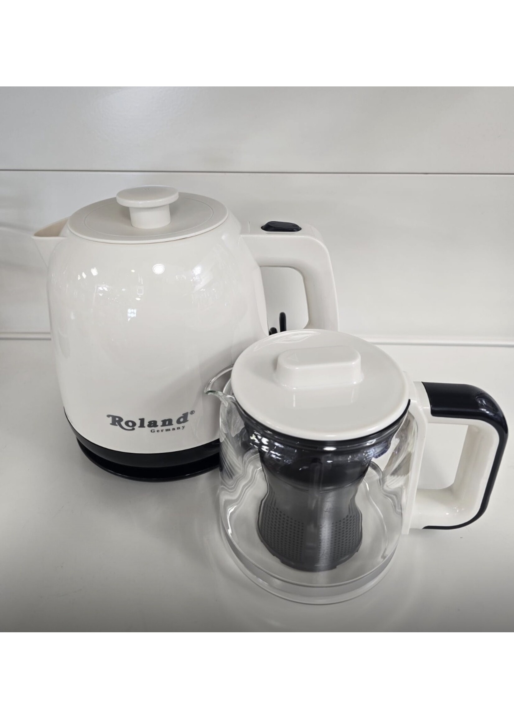 Roland Teemaschine 1 Liter und 1,8 Liter