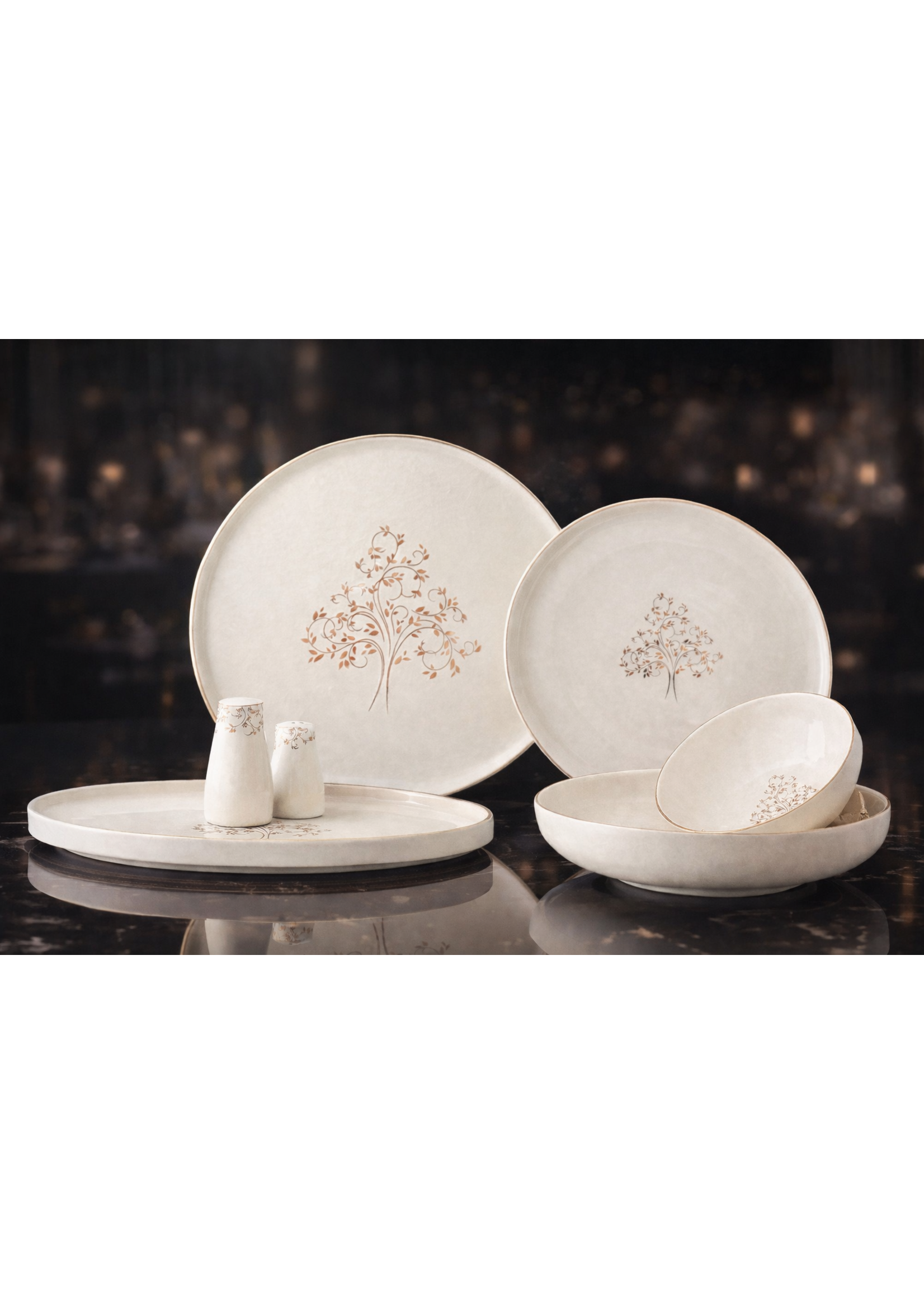Service de table 27 pièces – Porcelaine fine à bordure dorée
