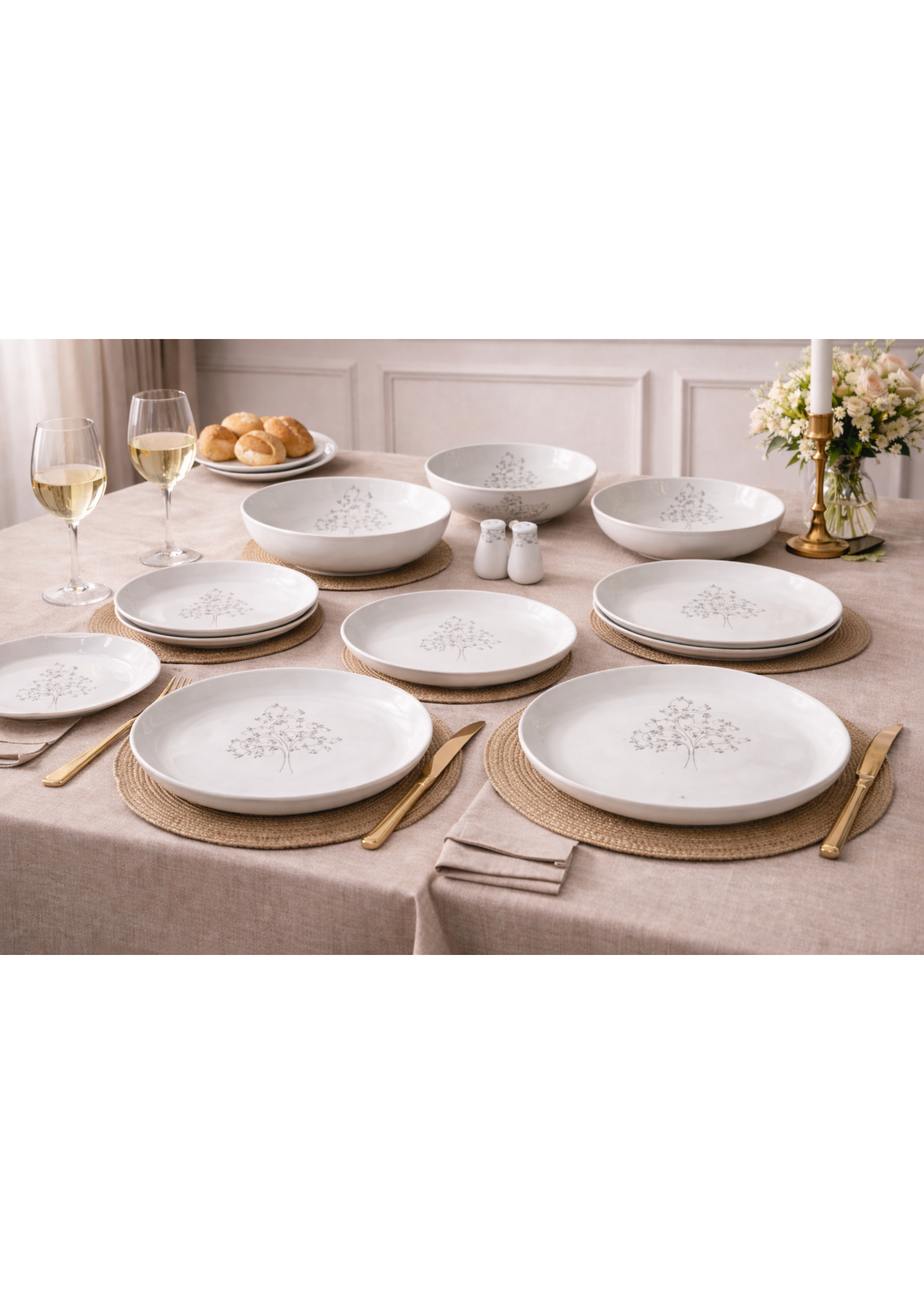 Service de table 27 pièces – Porcelaine fine à bordure dorée