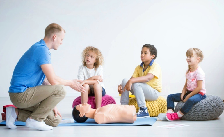 EHBO in het onderwijs - zo bereid je kinderen voor op noodsituaties
