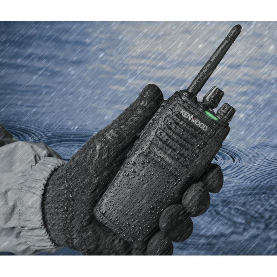Kenwood TK-3701D portofoon