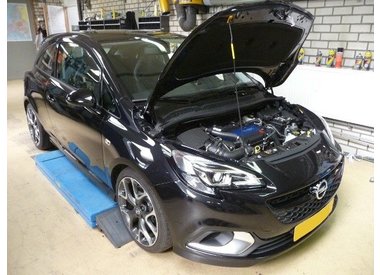 Opel Corsa E OPC