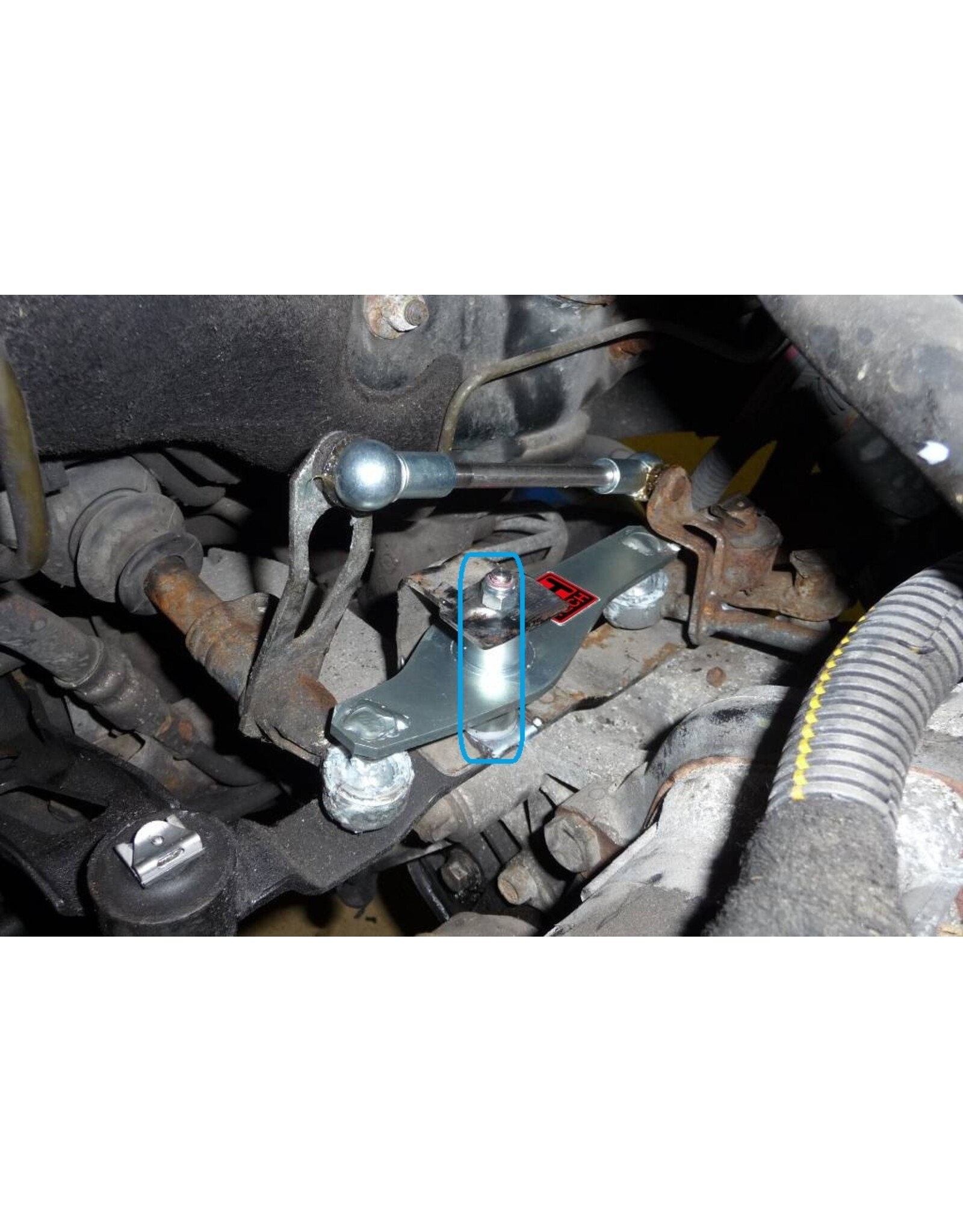 4H-TECH i-Shift bushing kit for the central pivit point