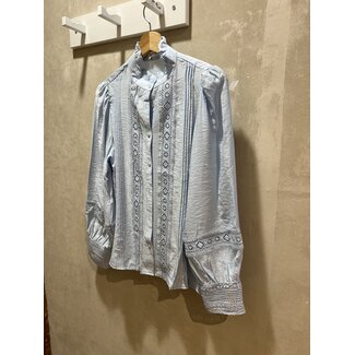 Gavi blouse baby blue 3690