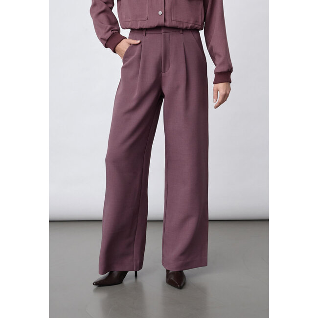 Sisterspoint great pants berry