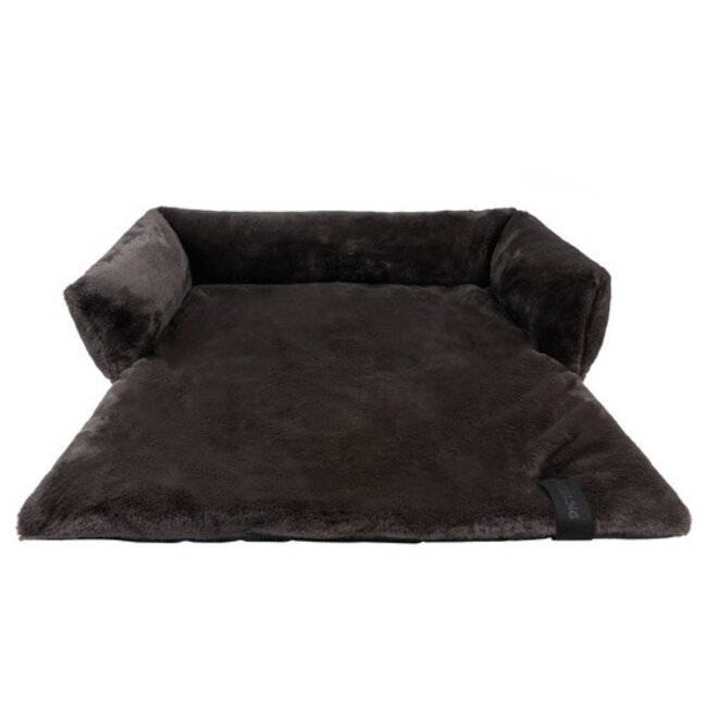 District 70 Nuzzle Donkergrijs