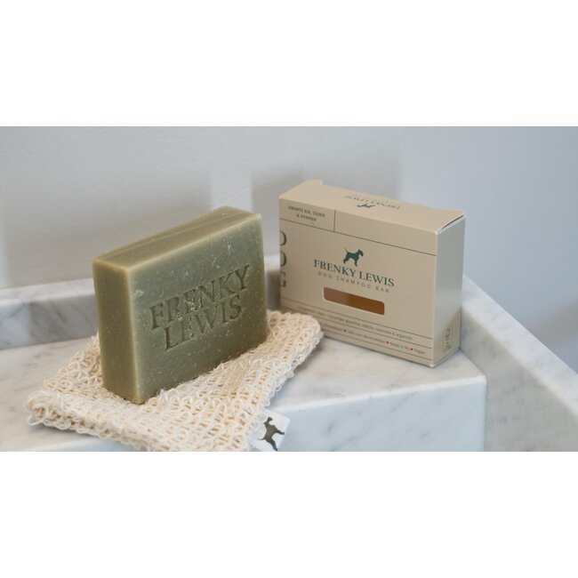 Frenky Lewis Dog Shampoo Bar - Zwarte eik, Ceder en Dennen