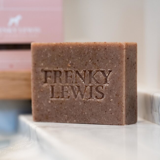 Frenky Lewis Dog Shampoo Bar - Rozemarijn, Eikenmos, Patchouly