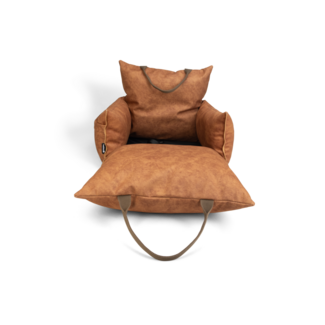 Beeztees Beeztees Lua - Autostoel Hond - Cognac - 55x55x40 cm