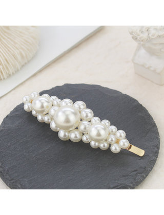 Haarspeld / haarschuif met parels losangevorm