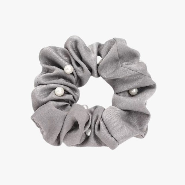 Scrunchie met parels grijs