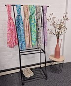 Viscose sjaal grafische print beige/roze