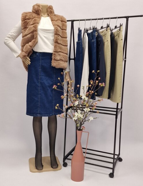 Rok Carolien - denim twee siernaden middenvoor