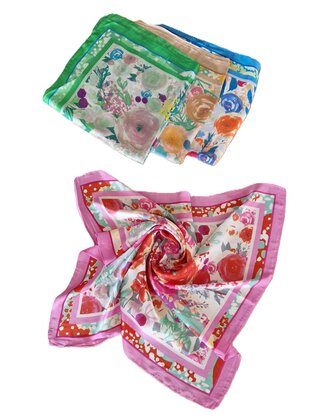 Sjaaltje met bloemenprint - fuchsia