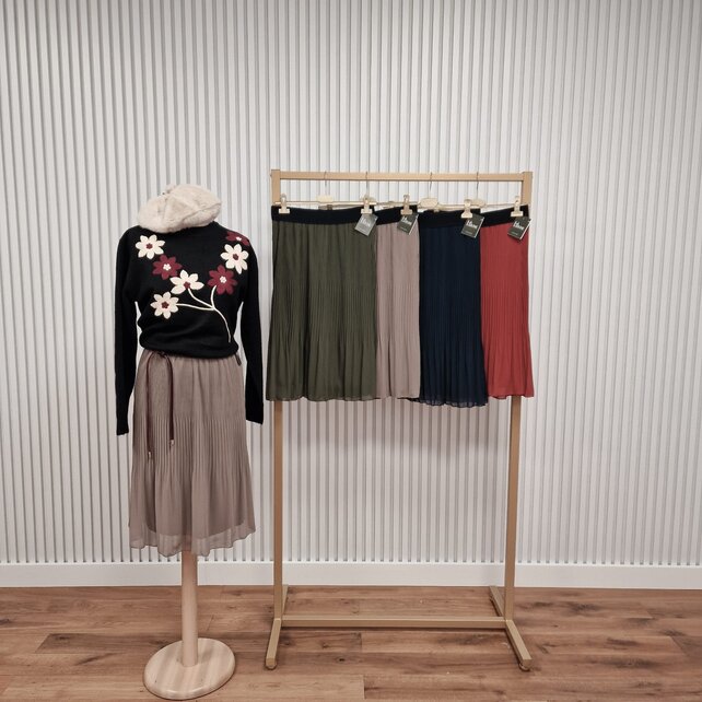 Rok plissé kort model - taupe