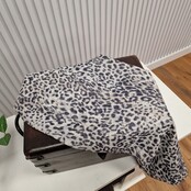 Sjaal met panterprint - zwart