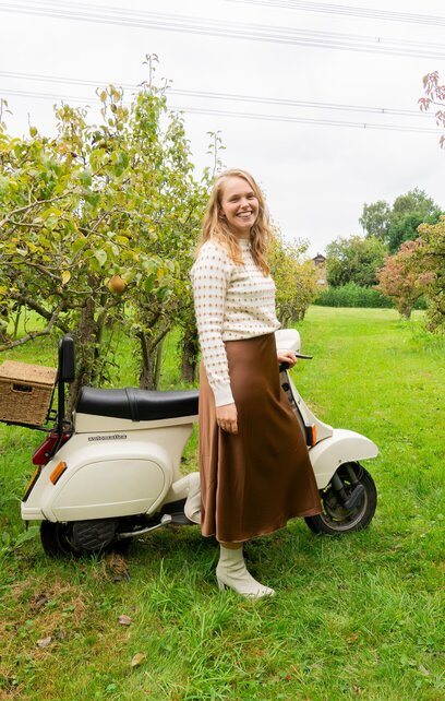 Rok Joanne - zwart satijn