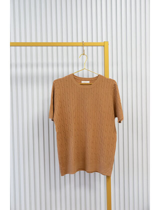 Truitje Livia - camel