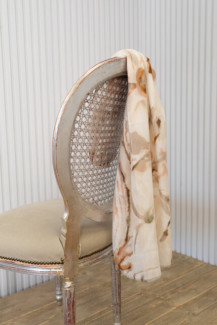 Sjaal grote bloem - beige tinten