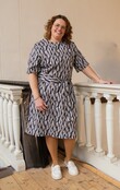 Jurk Amelia - print zwart/taupe