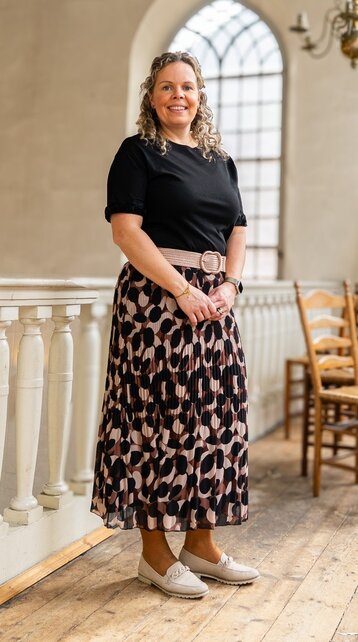Rok plissé lang model - dessin zwart/beige