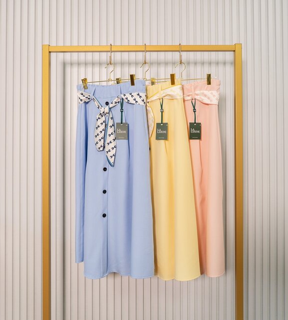 Rok Anita - zachtgeel