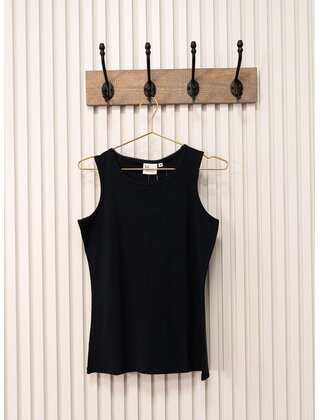 Dames shirt Loes picotrandje zonder mouw - zwart