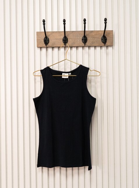 Dames shirt Loes picotrandje zonder mouw - zwart