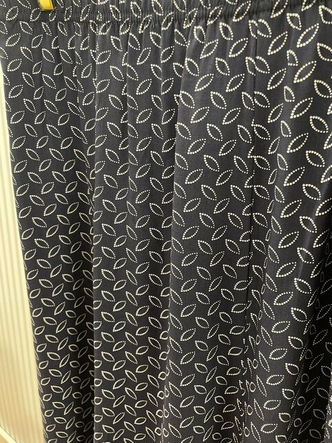 Rok Alice - print marine/wit