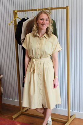 Jurk Lobke (korte variant 105cm) - butteryellow