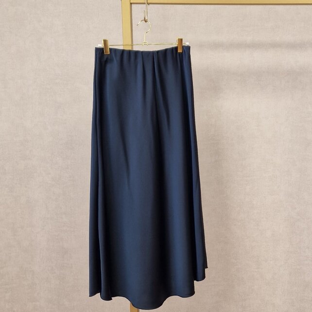 Rok Joanne - donkerblauw satijn