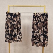 Rok plissé kort model - bloem zwart/taupe