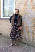 Rok plissé kort model - bloem zwart/taupe