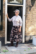 Rok plissé lang model - bloem zwart/taupe