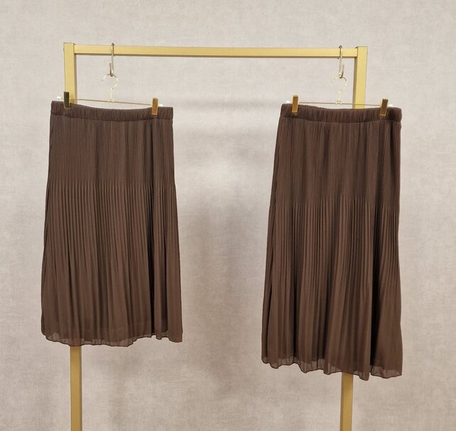Rok plissé lang model - bruin