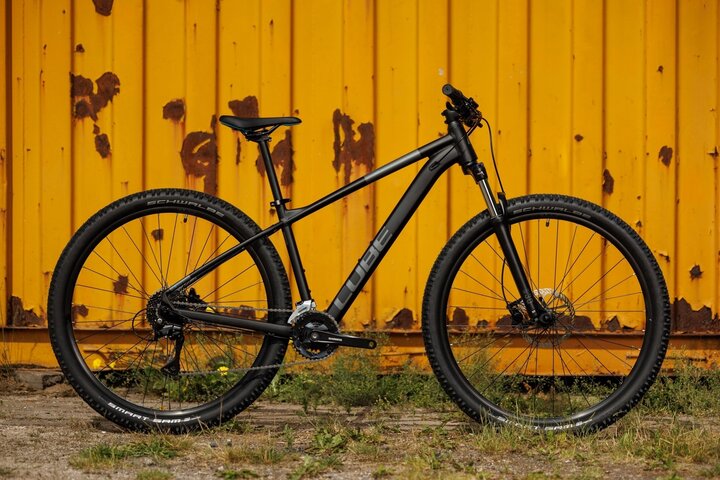 CUBE AIM RACE 29 inch Mountainbike XL (1.83 m - 1.88m) 16v 18