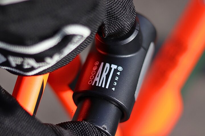 Fatbike Voordeelpakket ANWB Verzekeringsslot FALKX ART2 Kettingslot 3