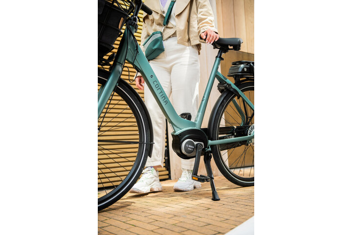 Cortina E-Common Elektrische Transportfiets 28 inch 57cm Bosch Active Line Middenmotor RB7 4